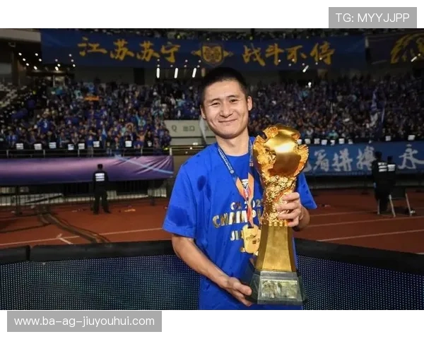 富川足球教练带领球队再创辉煌 培养年轻球员走向职业巅峰